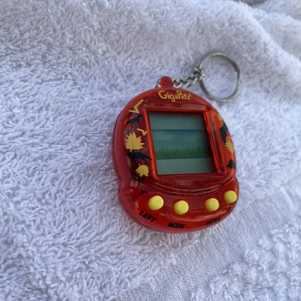 Giga Pets Dinosaurs Digital Toy Keychain Pet Game 2018 Top Secret Toys Tested